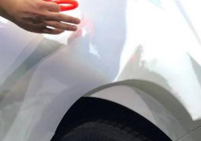 汽車貼膜怎么撕掉