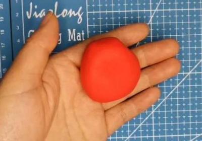 什么顏色加什么顏色等于紅色橡皮泥