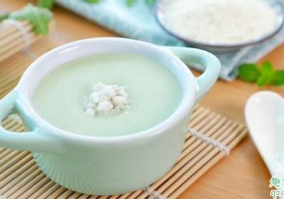 嬰兒加輔食米粉要吃多長(zhǎng)時(shí)間 嬰兒輔食什么時(shí)候可以不吃網(wǎng)上米粉